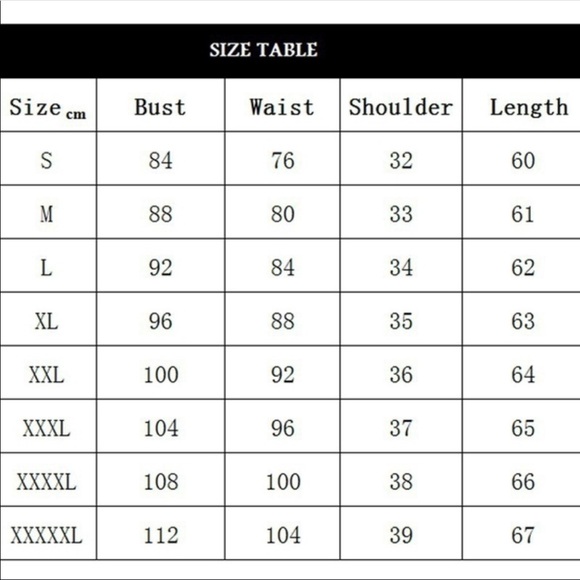 🚨 last one🚨NWT Women’s Red Camo Tank Top - Picture 2 of 4